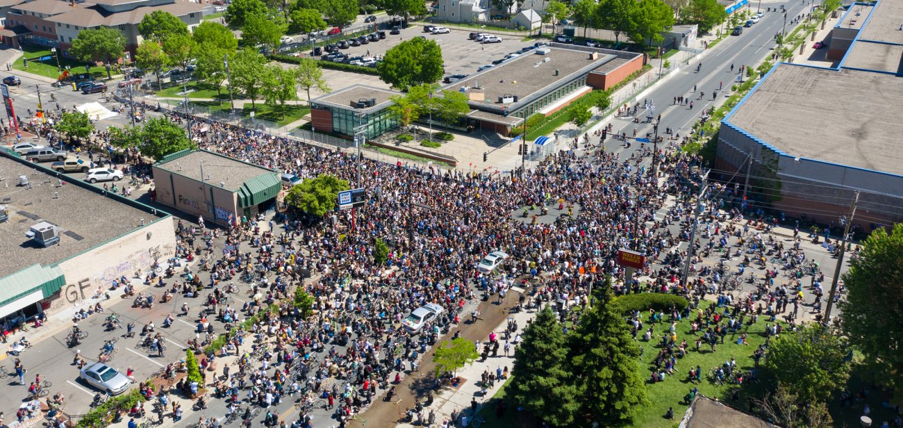 Photo Overhead